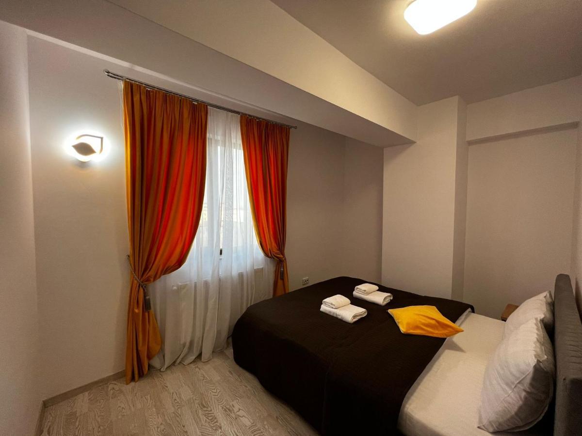 Urban Accommodation - Palas Mall Iasi Exterior photo